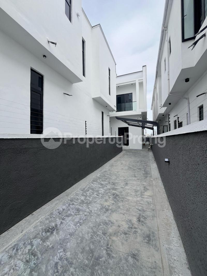 4 bedroom House for sale orchid Lekki Lagos
