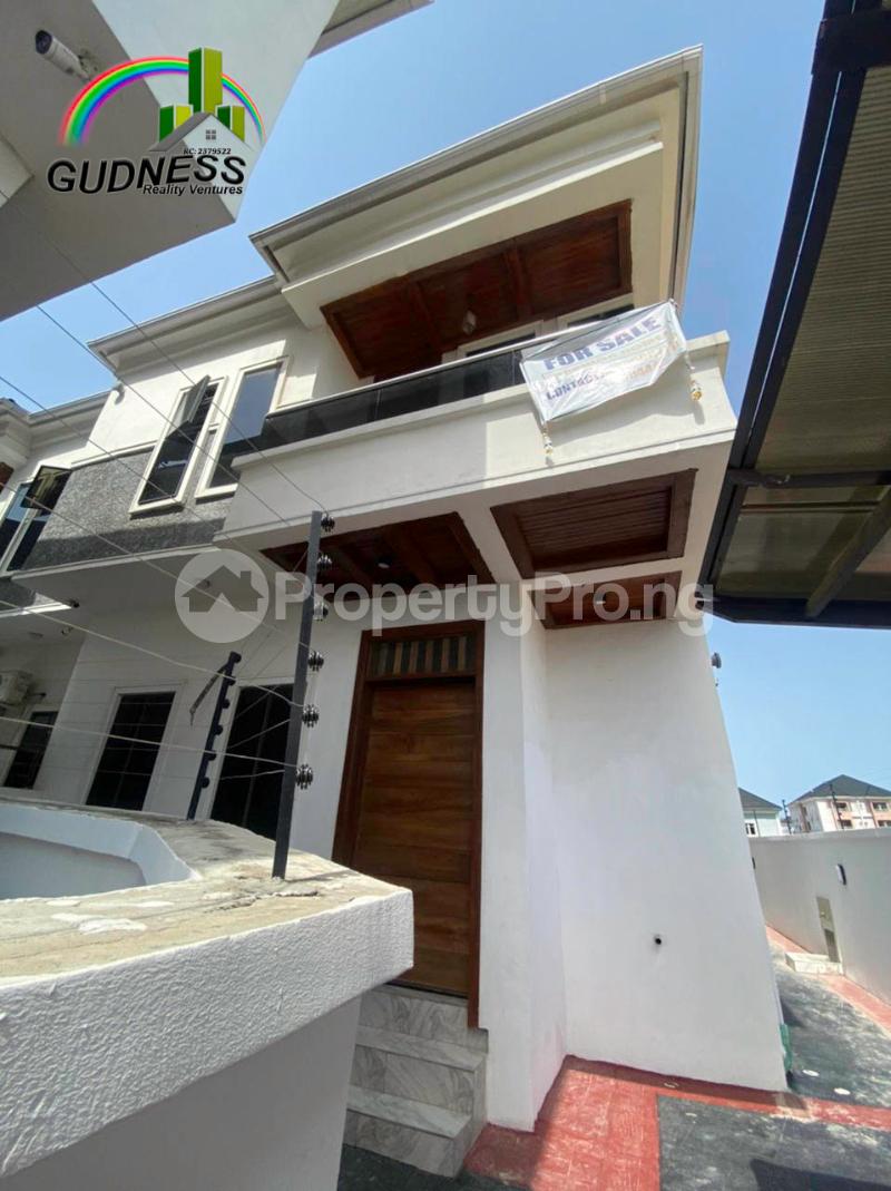 4 bedroom House for sale Ologolo Lekki Lagos