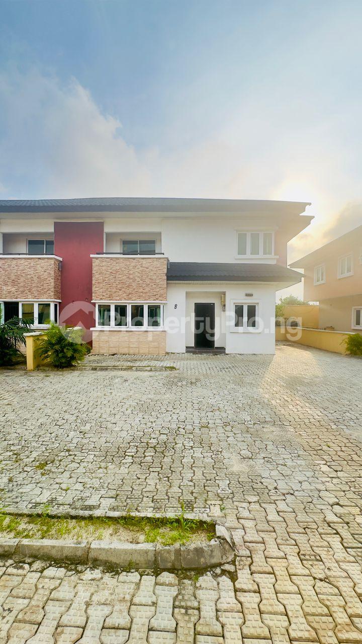 4 bedroom House for sale Alpha Beach, Ikate Lekki Lagos