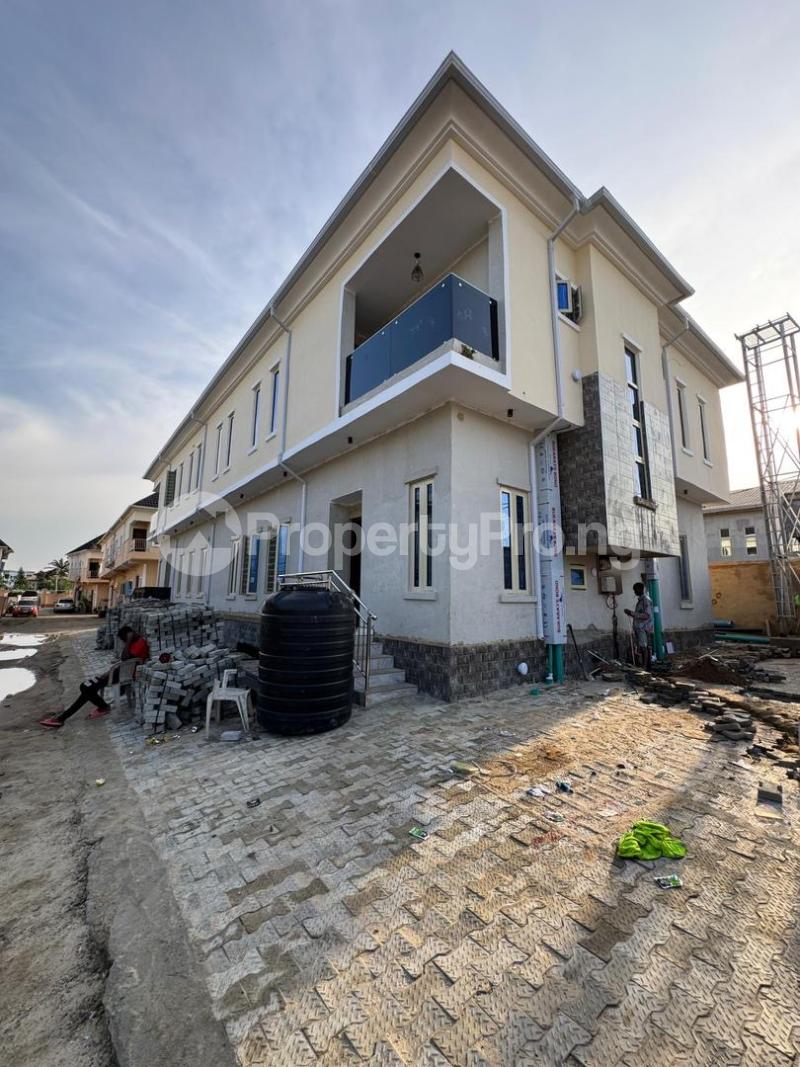 4 bedroom House for sale Maryland Lagos