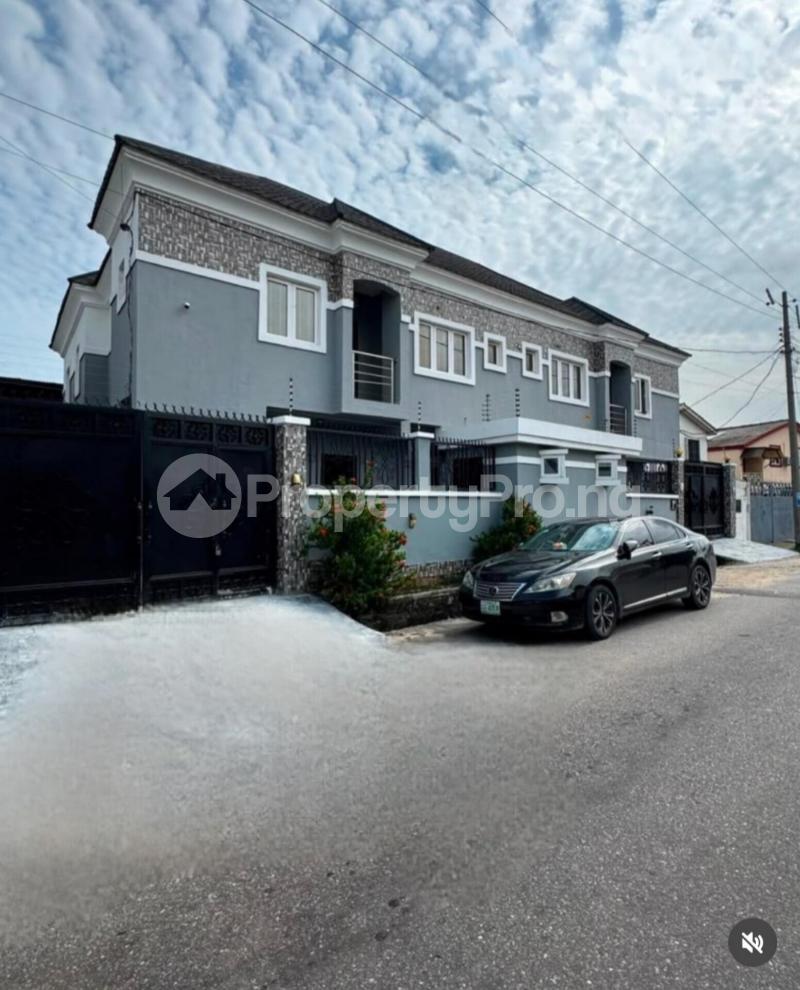 4 bedroom House for sale Lagos Adelabu Surulere Lagos