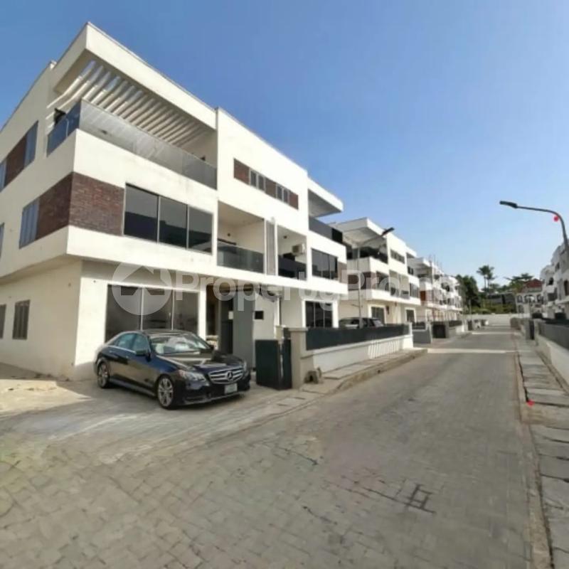 4 bedroom House for rent Ikoyi Lagos