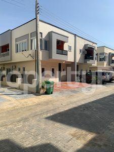 4 bedroom House for rent Meridian Park Estate General Paint Bustop Off Lekki-Epe Expressway Ajah Lagos