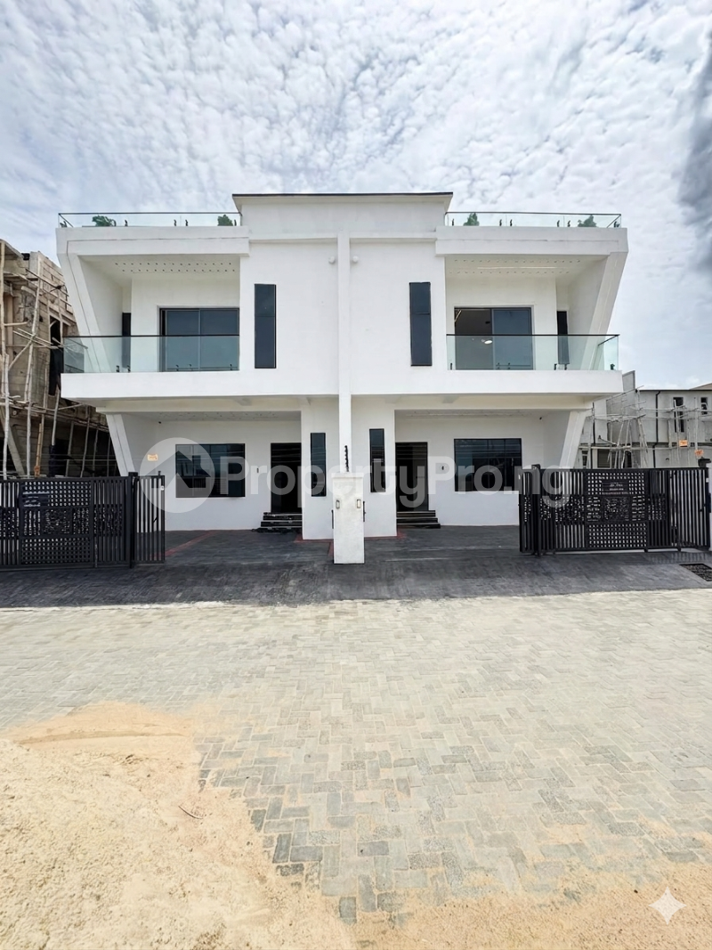 4 bedroom House for sale Ajah Lagos