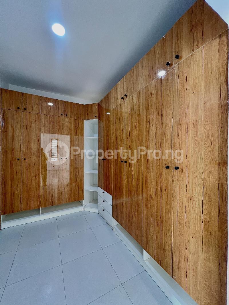 4 bedroom House for sale 4 Bedroom Duplex With Equipped Gym, Spacious Children’s Play Area, Large Compound, Located In A Fully Secured Call To Access Estate orchid Lekki Lagos