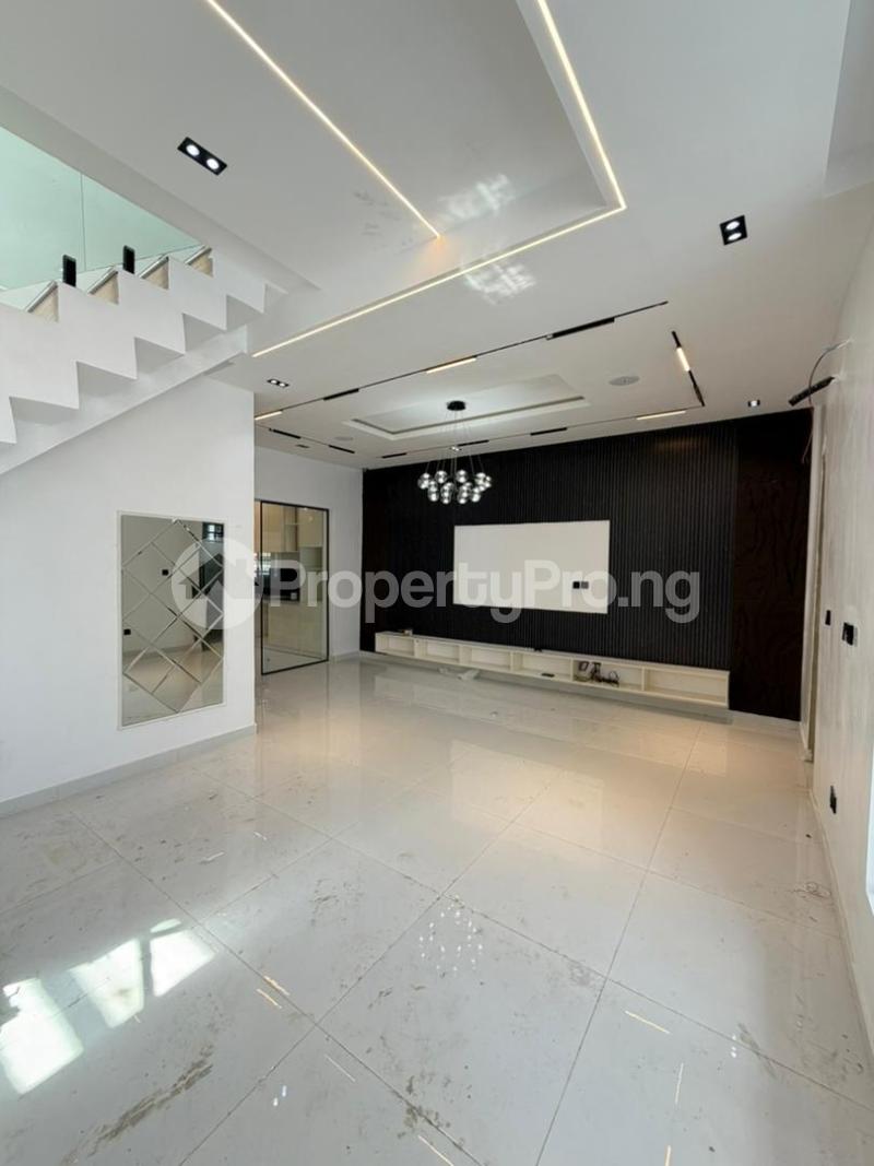 4 bedroom House for sale Orchid Lekki Lagos