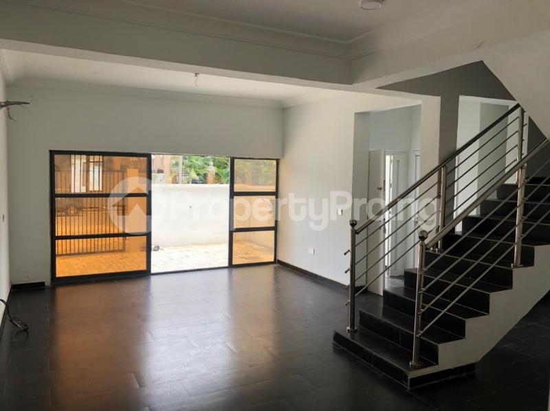 4 bedroom House for rent Agungi Lekki Lagos