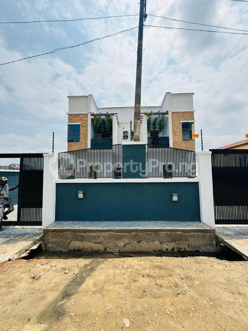 4 bedroom House for sale Ogba Lagos