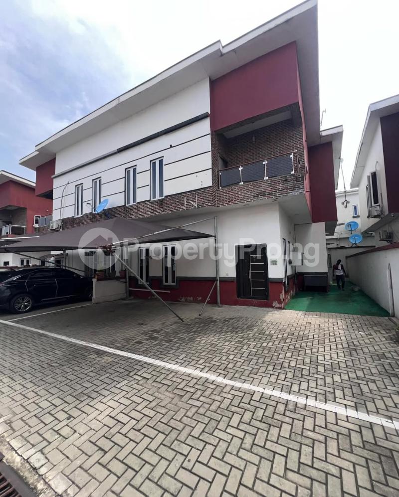 4 bedroom House for sale Orchid Lekki Lagos