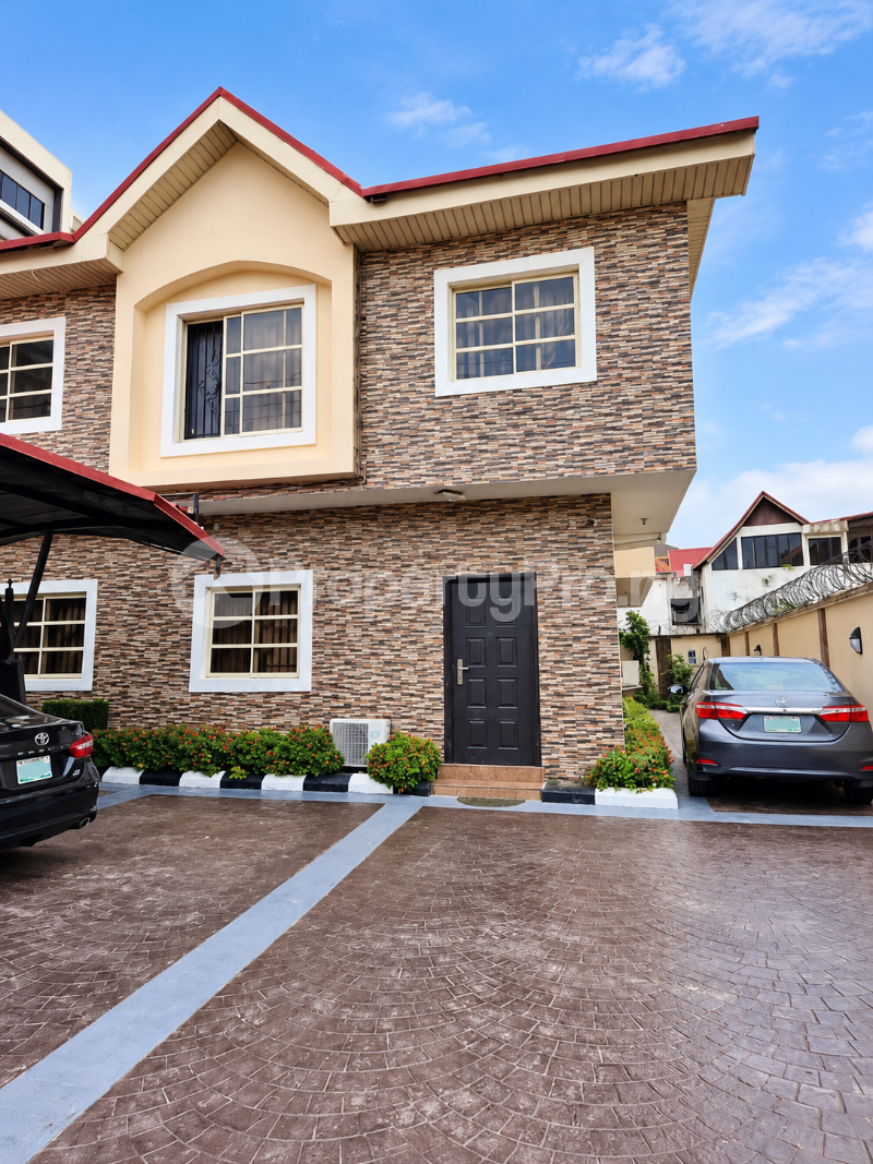 4 bedroom Commercial Property for rent Parkview Estate Ikoyi Lagos