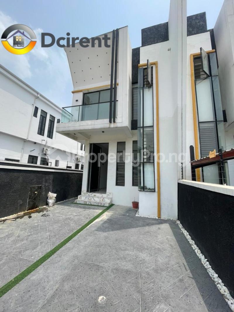 4 bedroom House for rent Ikota Lekki Lagos