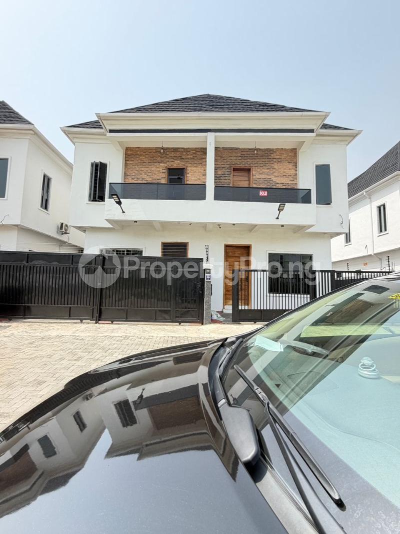 4 bedroom House for rent Ikota Lekki Lagos