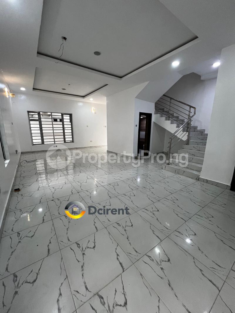 4 bedroom House for rent Osapa london Lekki Lagos