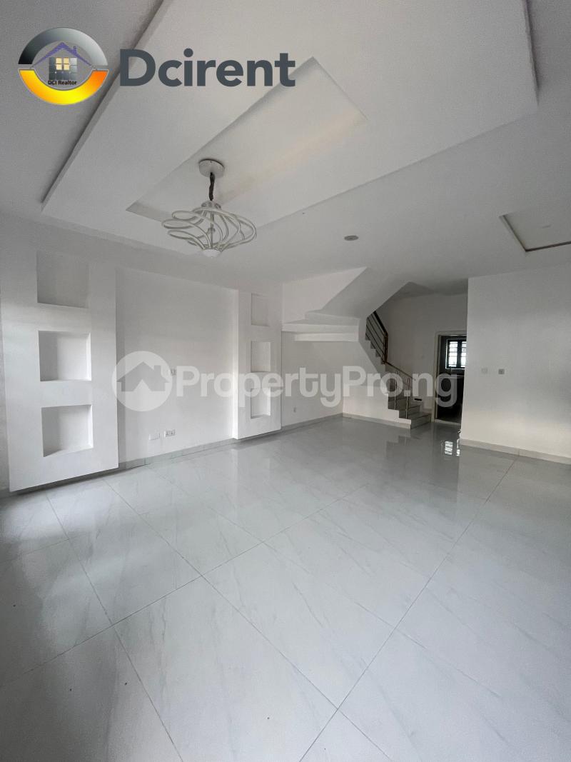 4 bedroom House for rent Ikate Lekki Lagos