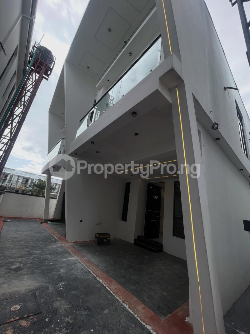 4 bedroom House for sale Ikota Lekki Lagos