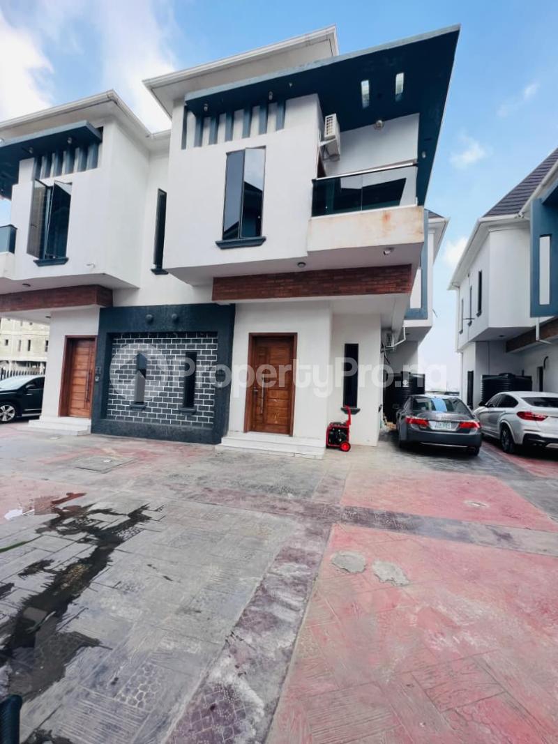 4 bedroom House for sale Chevron Drive Lekki Lagos