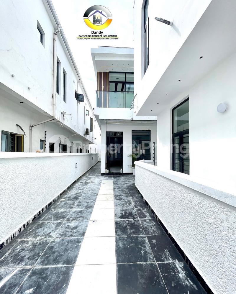 4 bedroom House for sale Ikota Lekki Lagos