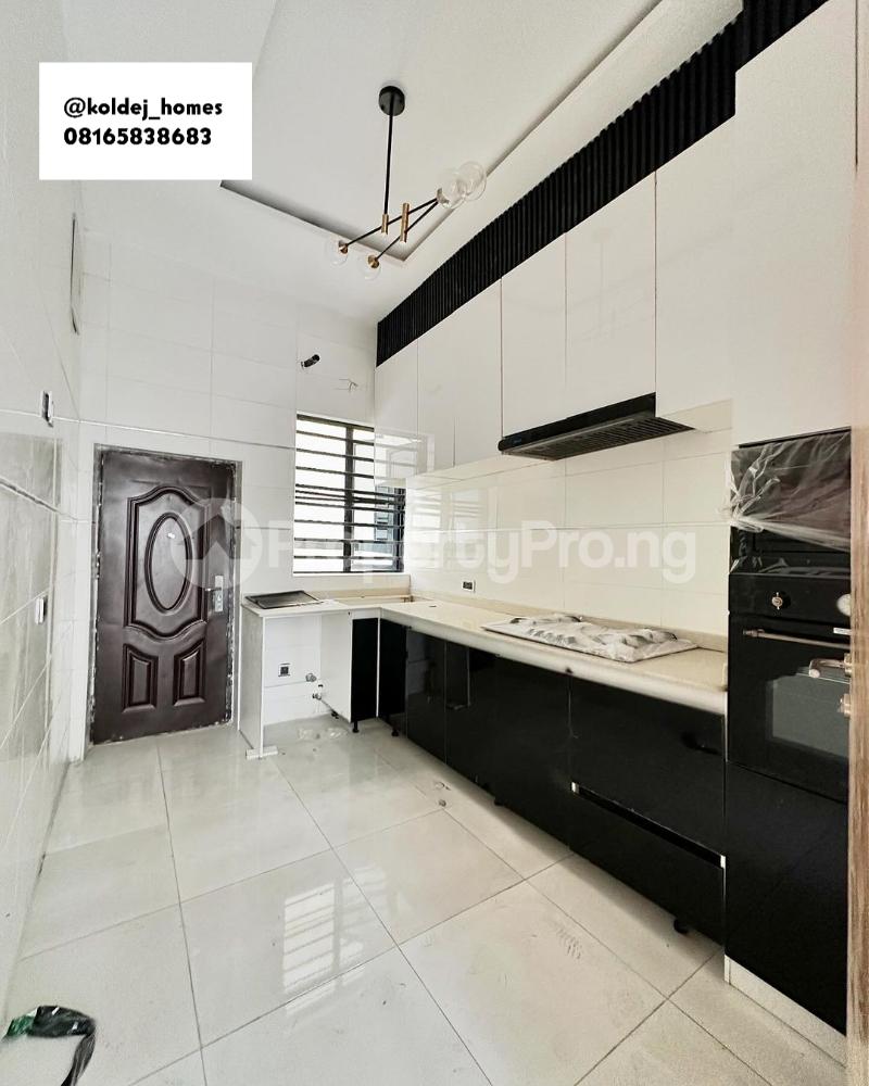 4 bedroom House for sale Ikota Lekki Lagos