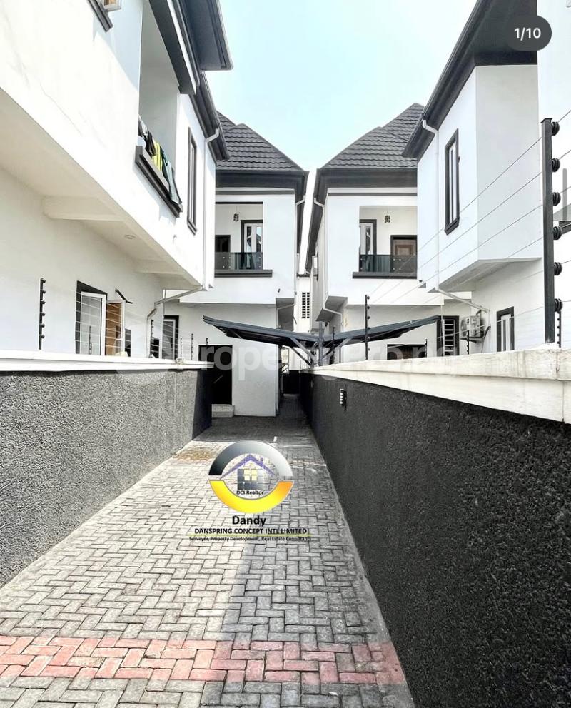 4 bedroom House for sale Ikota Lekki Lagos