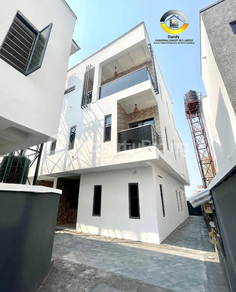 4 bedroom House for sale Ikota Lekki Lagos