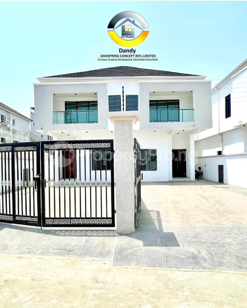 4 bedroom House for sale Ologolo Lekki Lagos