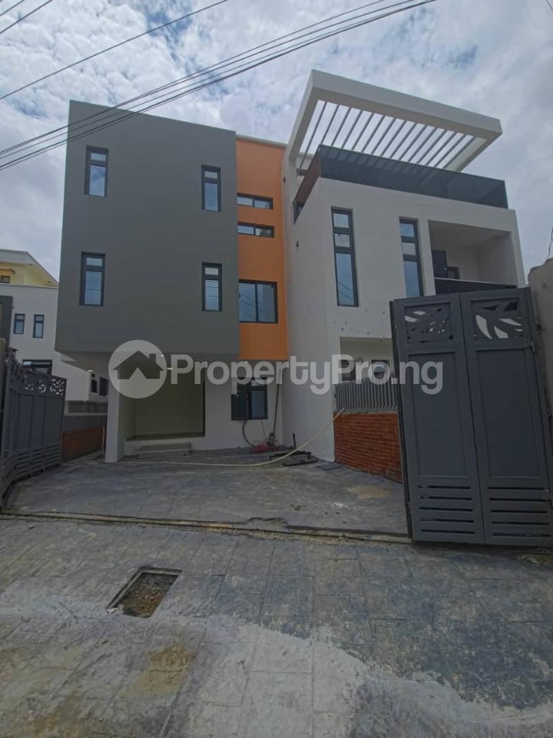 4 bedroom House for sale Maryland Lagos