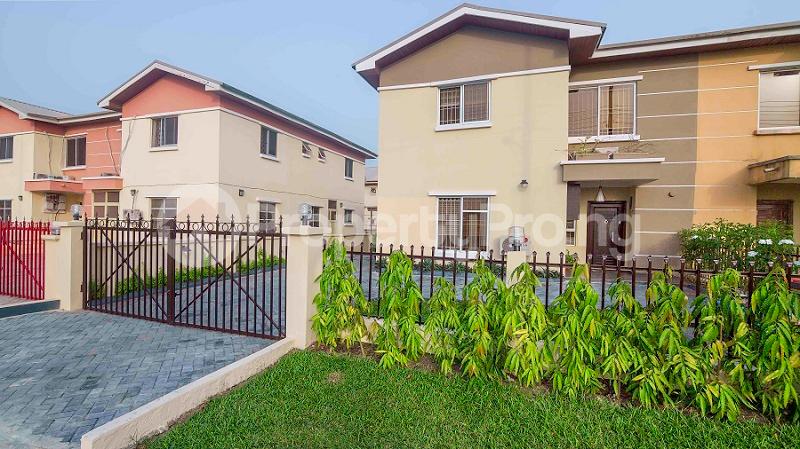 4 bedroom House for sale Abijo Gra Abijo Ajah Lagos