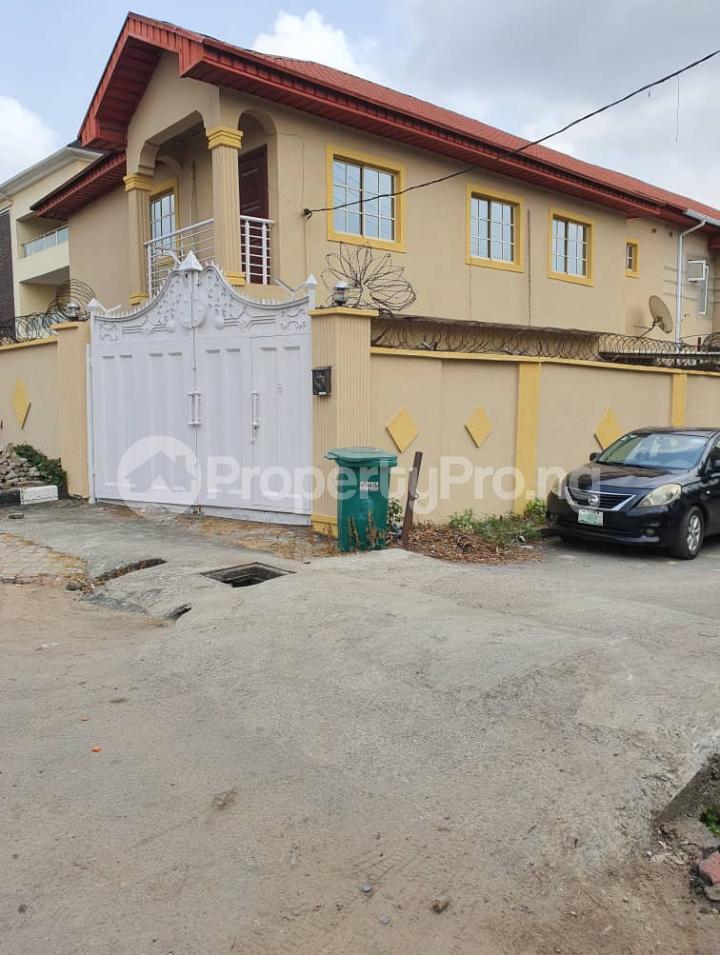 4 Bedroom House in Adeniyi Jones Ikeja Lagos House for sale in ikeja