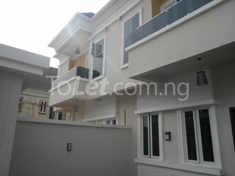 4 bedroom House for rent Chevy View chevron Lekki Lagos