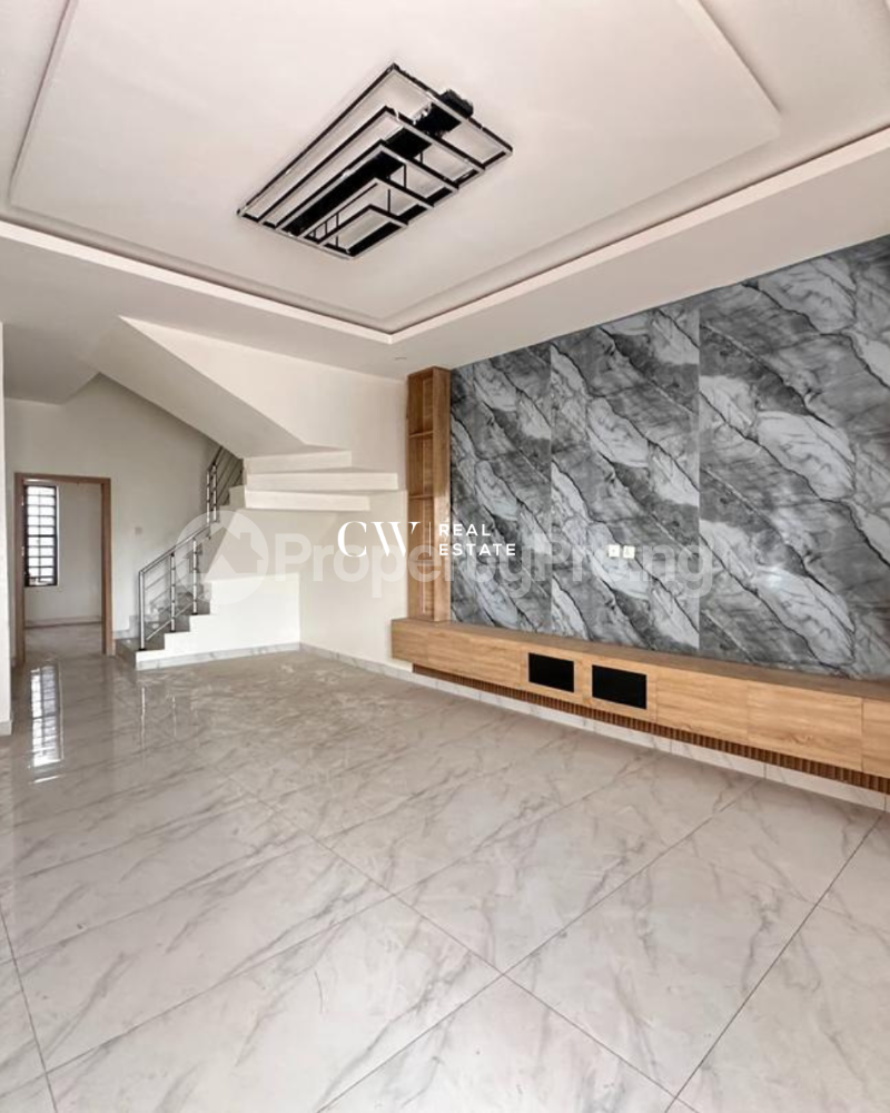 4 bedroom House for sale Lekki Lagos
