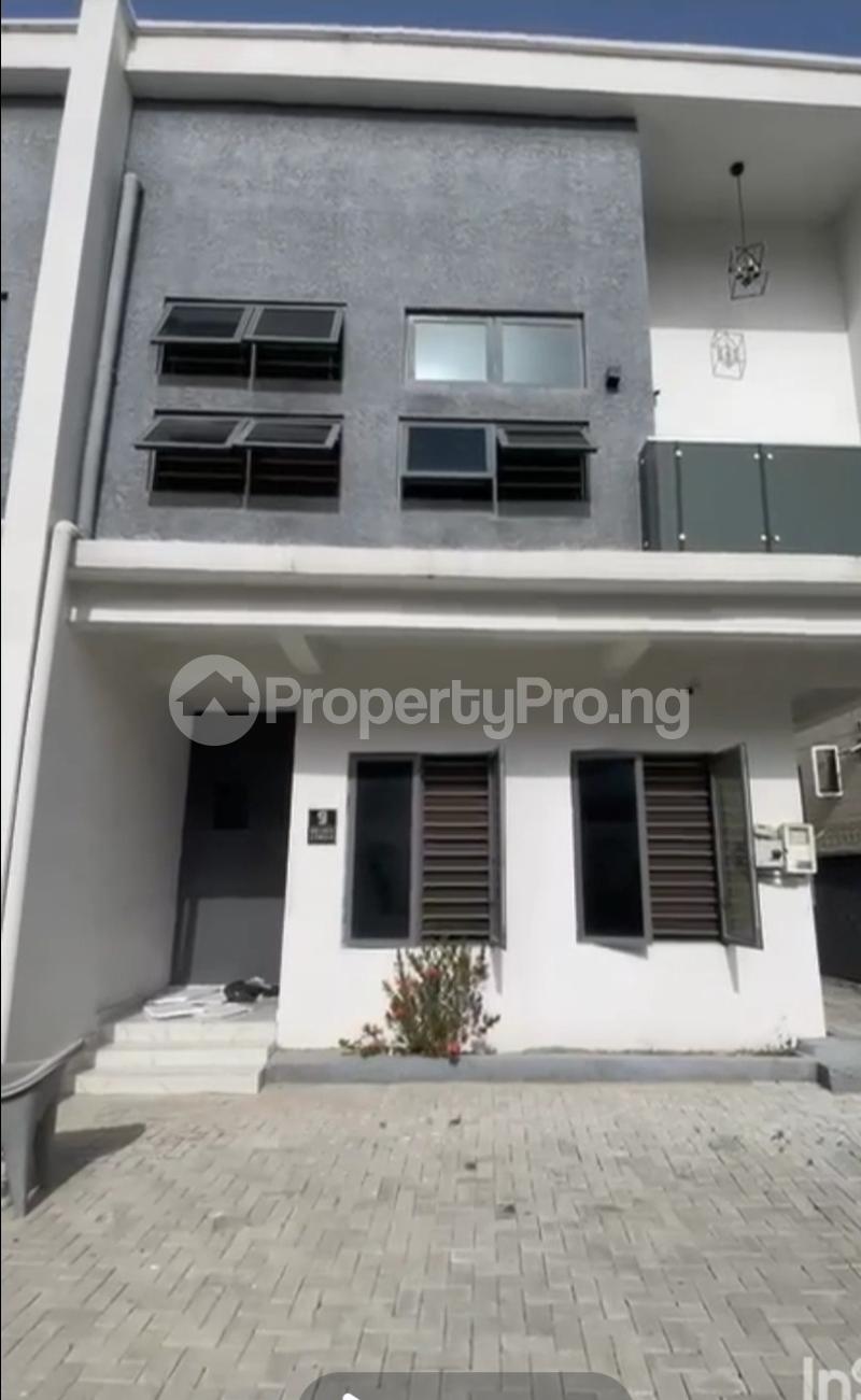 4 bedroom House for sale Sangotedo Ajah Lagos