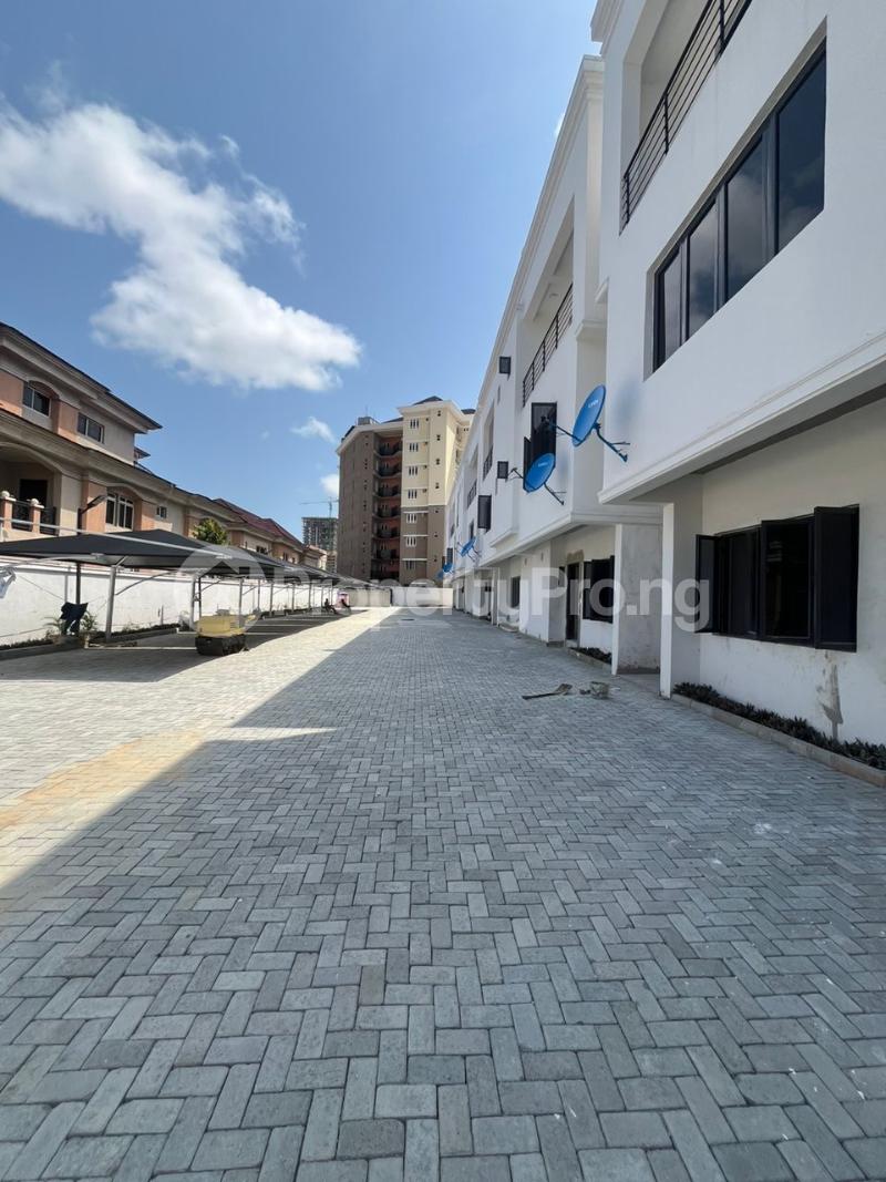 4 bedroom House for sale Ikoyi Lagos