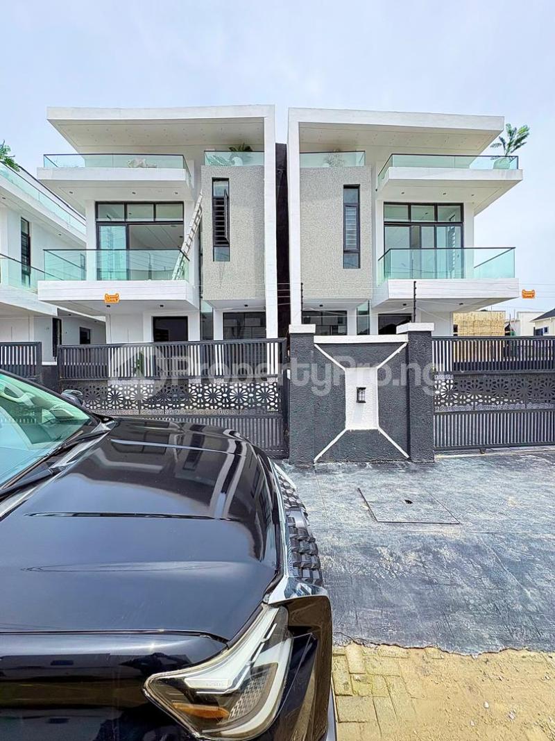 4 bedroom House for sale Ikota Lekki Lagos