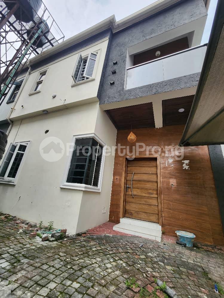 4 bedroom Flat / Apartment for rent chevron Lekki Lagos