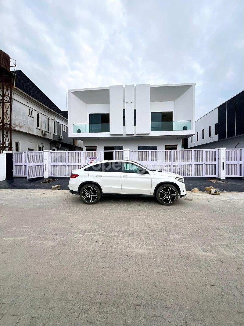 4 bedroom House for sale Orchid Lekki Lagos