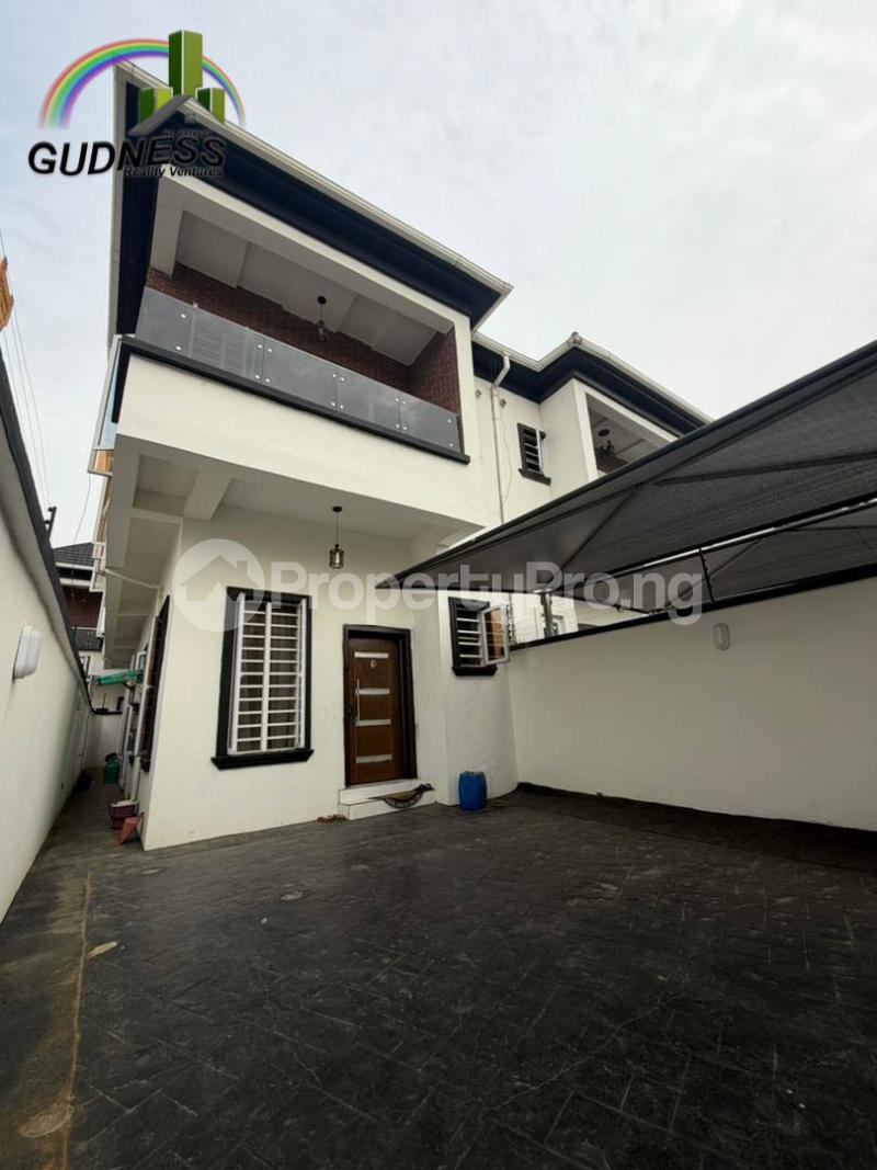 4 bedroom House for rent Ikota Lekki Lagos