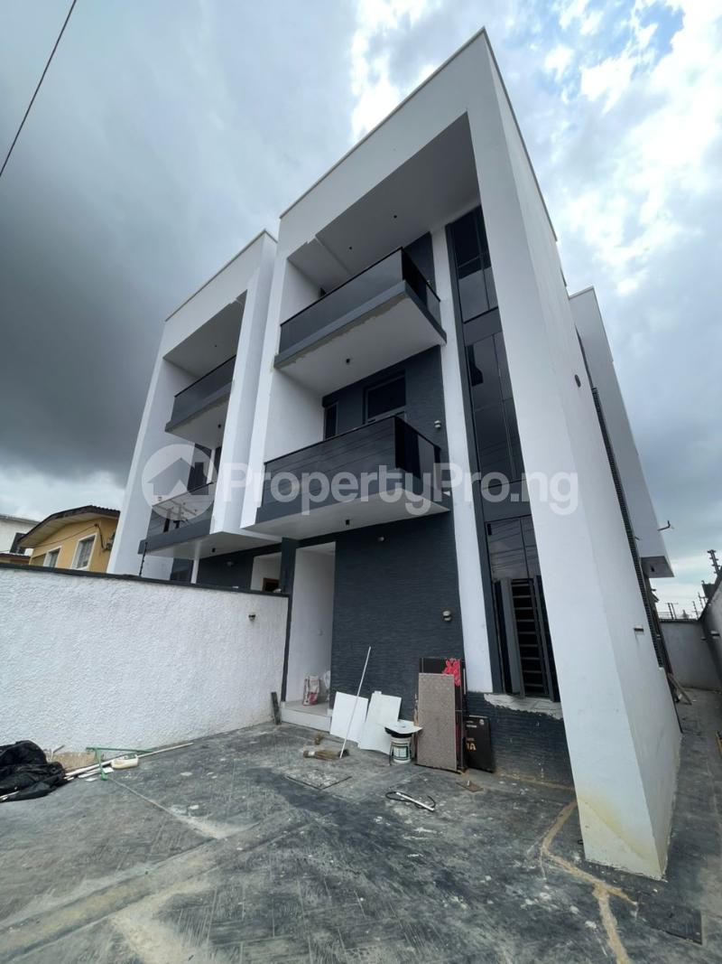 4 bedroom House for sale Adeniyi Jones Ikeja Lagos
