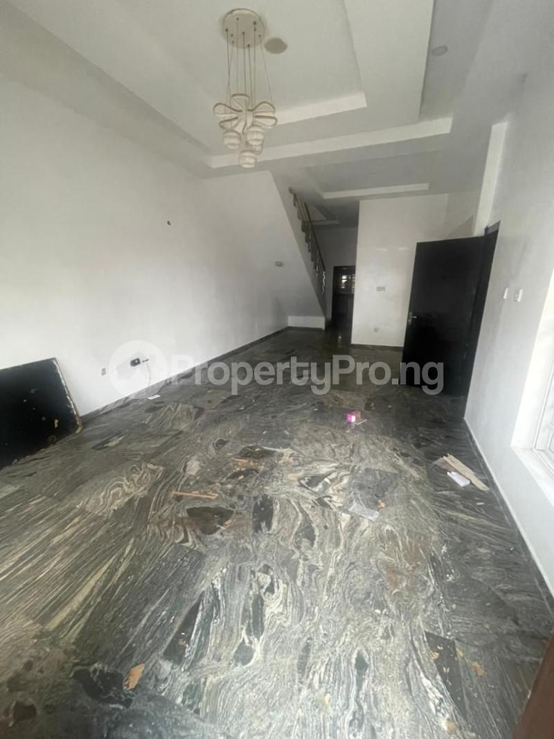 4 bedroom House for rent Ologolo Ologolo Lekki Lagos