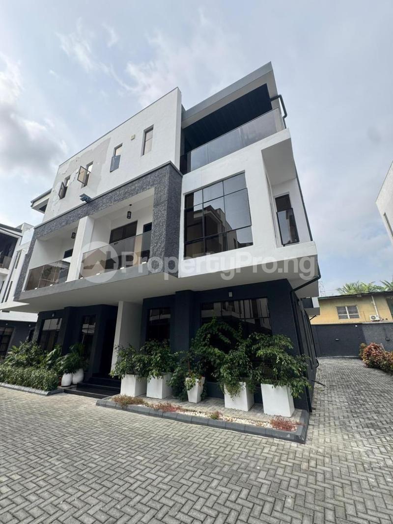4 bedroom House for sale Victoria Island Lagos