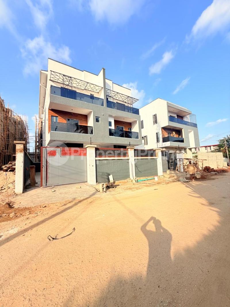 4 bedroom House for rent Adeniyi Jones Ikeja Lagos