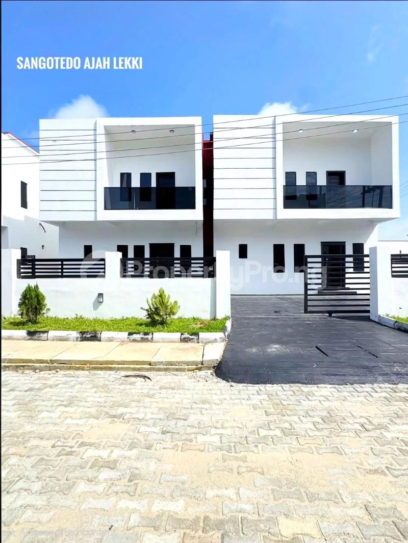 4 bedroom House for sale Sangotedo Ajah Lagos