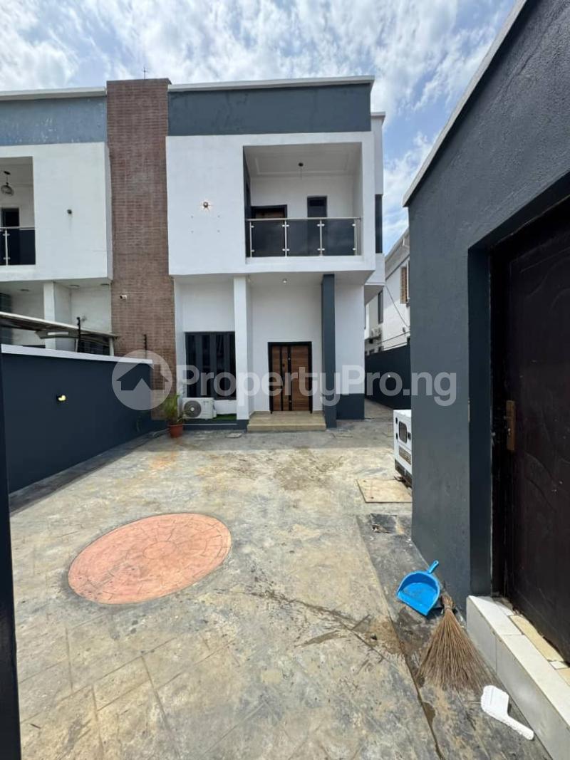4 bedroom House for rent Chevron Toll Gate, Lekki Lagos