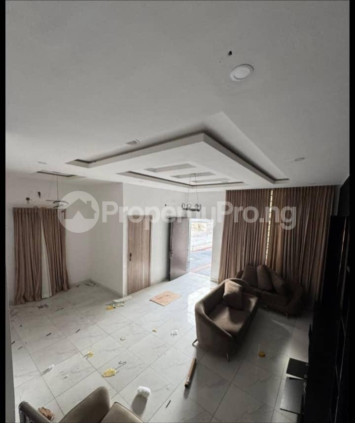 4 bedroom House for rent  Osapa london Lekki Lagos