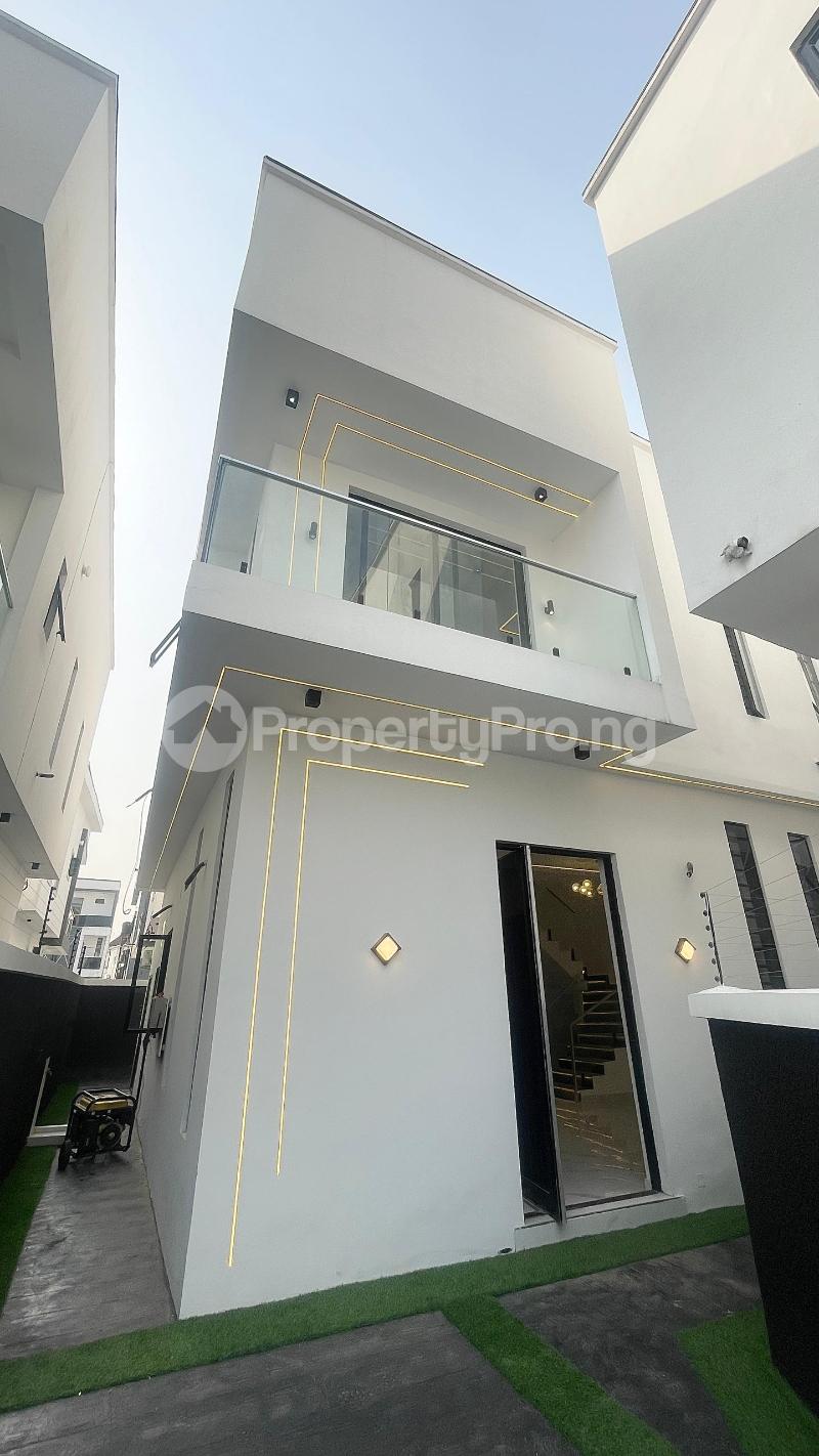 4 bedroom House for sale Chevron Lekki Lagos