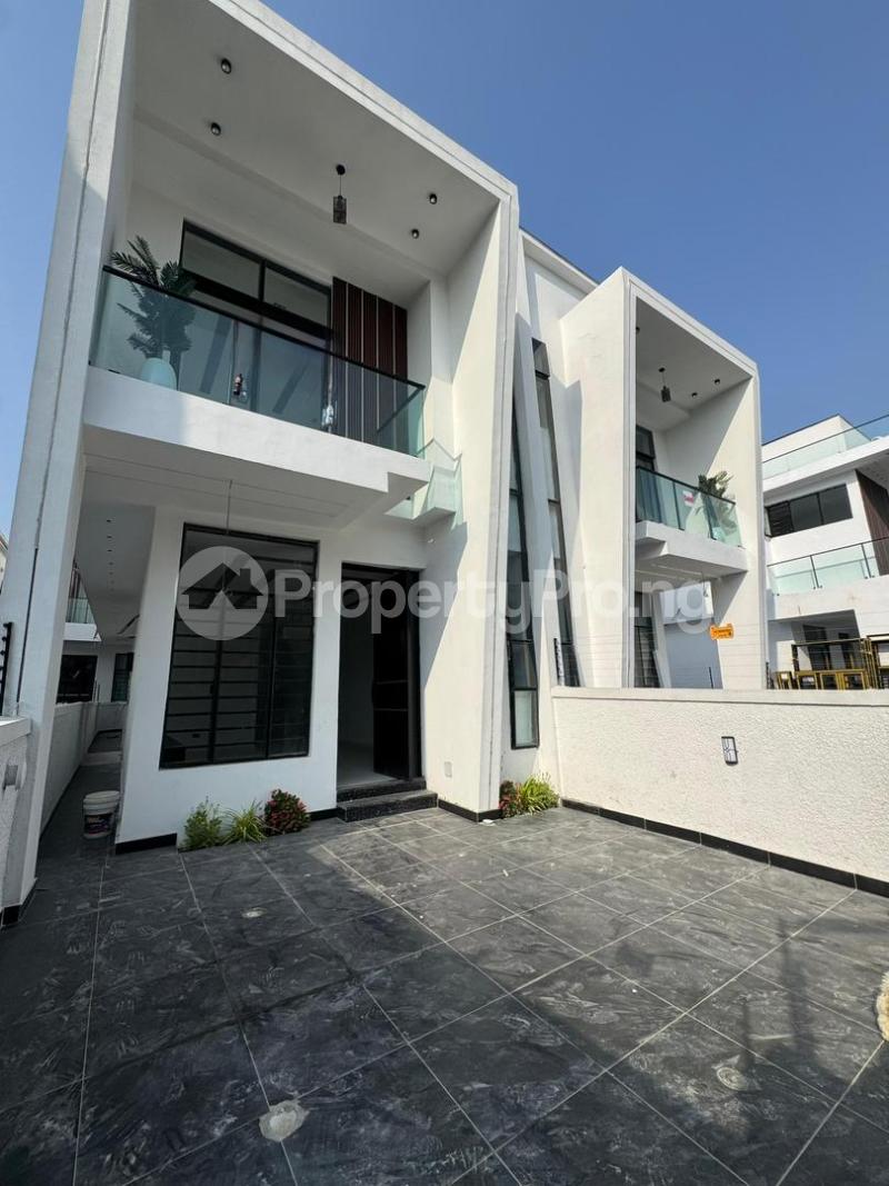 4 bedroom House for rent Ikota Lekki Lagos