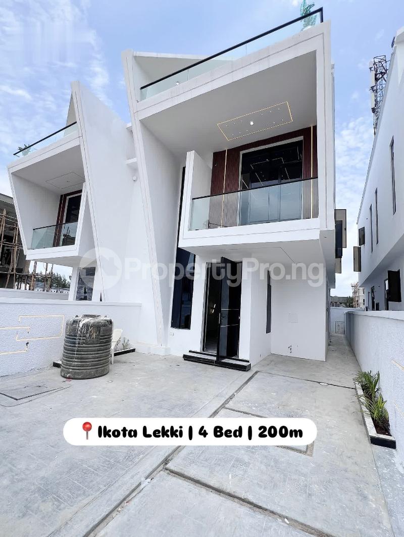 4 bedroom House for sale Ikota Lekki Lagos