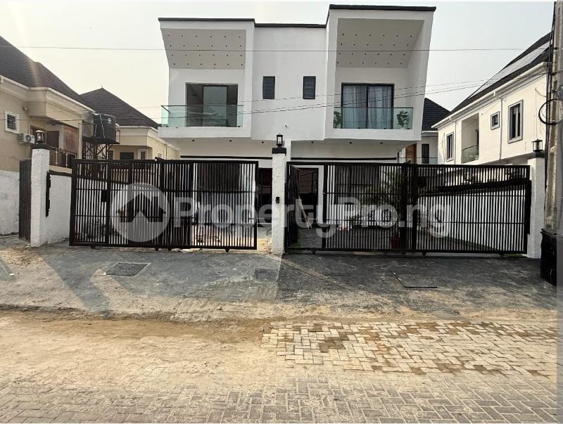 4 bedroom House for sale Chevron Chevron Lekki Lagos