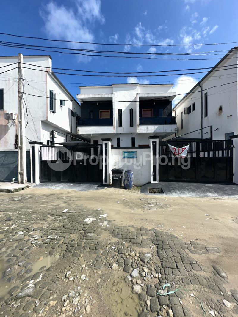 4 bedroom House for rent Ikota Lekki Lagos