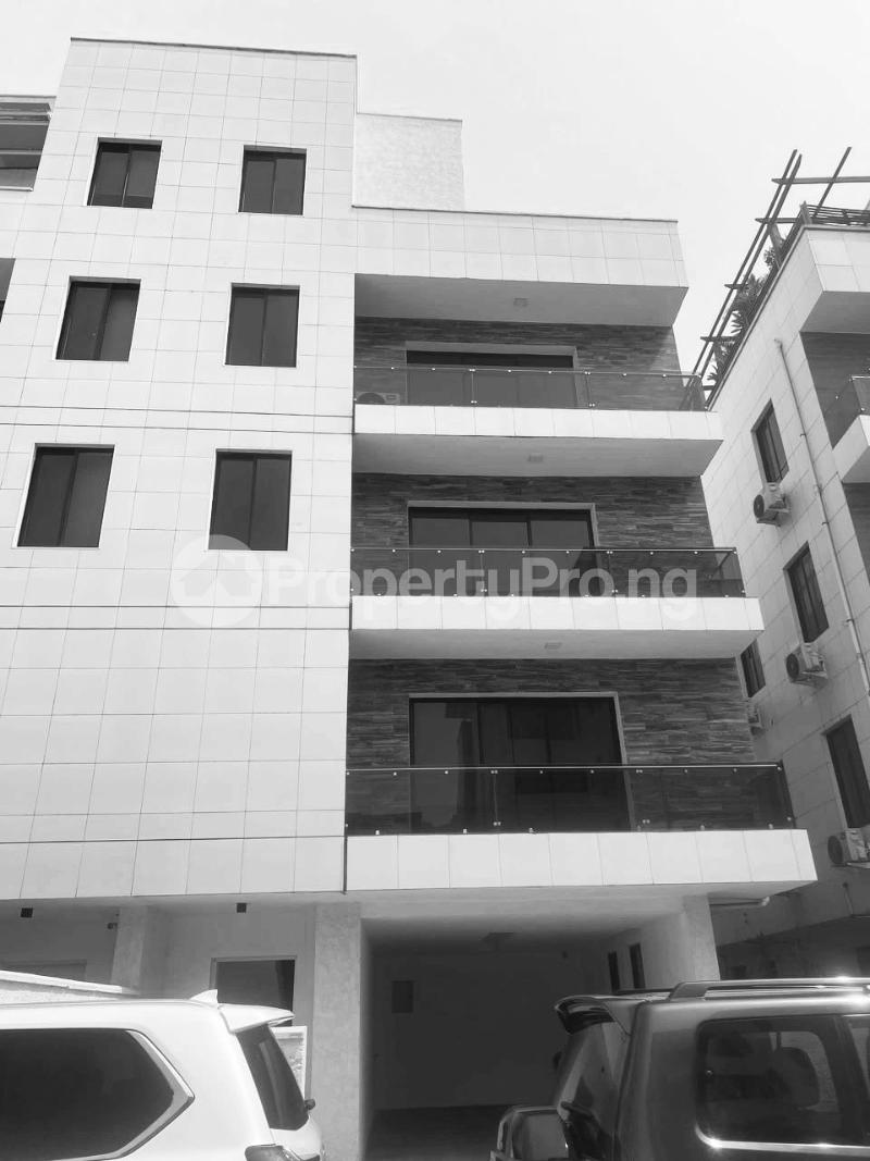 4 bedroom House for sale Banana Island Ikoyi Lagos