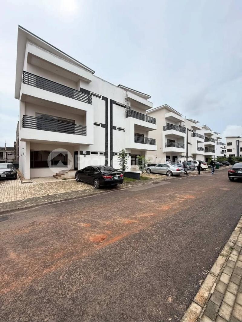 5 bedroom House for sale Life Camp Abuja